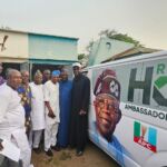 Presidential Spokesman, Sunday Dare Donates Bus To RHA Oyo